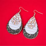 Handmade Water drop shape 3 layer faux leather light weight teacher‎ dangle earrings Photo 2