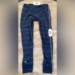Athleta  Women’s Sz S Black/Gray Striped Poly Blend Leggings‎ Photo 8