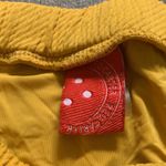 Red Carter  golden yellow bikini Photo 3