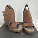 Vince Camuto  VC-Gevara Wedge Sandal in Brown Size 8 Photo 0