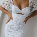 NWT Catch Feelings Sweetheart Neckline Crochet Lace Overlay White Dress Size M Photo 2