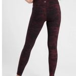 Athleta Elation Glades 7/8 Tight Photo 8