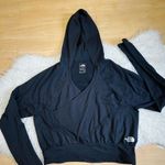 The North Face  Hoodie Women's Black Motivation Wrap Crop Flashdry Run L Photo 2
