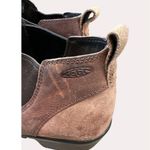 Keen women’s brown leather ankle boots shoes size 7 SKU 6174 Photo 4