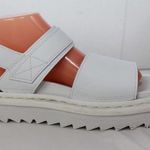 Dr. Martens  AirWair ladies SoftWair shoes size 9 Photo 6