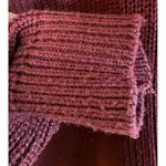 89th and Madison  maroon sweater. Sz. S Photo 4