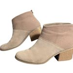 Toms  Boots Womens Size 10 Suede Block Heel Ankle Booties Zipper Casual Shoes Photo 1