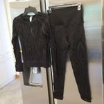 Avocado ๐๐ Serenity Shred Long Sleeve Top + Leggings Set Black Medium M NWT Photo 10