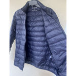 Quince  Women's S Ultralight Weight Down Packable Puffer Jacket Navy Photo 4