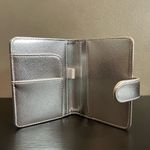 MAC Cosmetics Silver Passport holder and luggage tag travel set new in box rare Photo 1