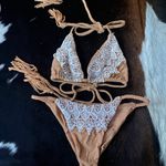 Beach Bunny Beach Babe Swimwear  Photo 0