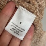 Harper Heritage NWT Francesca’s  Chenille Knit Crop V-Neck Tan Sweater - Size M Photo 5