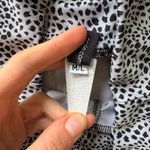 Onzie Flow Highrise Basic Midi Leggings Photo 3