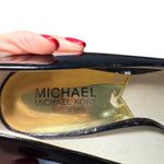 Michael Kors ‎ Black Patent Leather Pointed Toe Heels Pumps Classic Women's 8.5 Photo 7