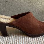 UGG  Australia 9 Sherpa Mule Clog chocolate brown Suede Block Heel 5563  Photo 4