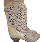 Kenneth Cole RARE VTG Leather Open Work Ivory Snakeskin Vamp Wood Heel Boot 8.5 Photo 0