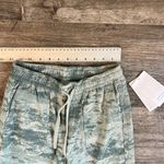 Athleta ANTHLETA FARALLON JOGGER PANTS CAMO COAST BLUE TRAVEL COMFY XXS STRETCH NWT Photo 3