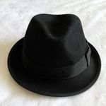 Forever 21 Black Fedora Hat Photo 1