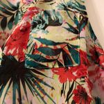 Love Tree Tropical Top Photo 2