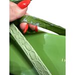 Antonio Melani Green Leather Thong Sandals Size 9.5 Photo 3