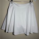 Fabletics Flounce Skirt size Medium White Photo 2