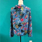 ZARA  Blue Hawaiian Floral Pajama Button Down in size small Photo 2