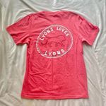 Notre Dame Lyons Hall pink shirt Size M Photo 3