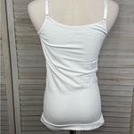 SHAPERMINT Essentials Scoop Neck Cami White Photo 1