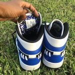 Air Jordan Women’s  Sneakers 9.5 Photo 2