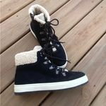 Blondo Ladies  booties- warm and CUTE🖤🤍🖤 Photo 7