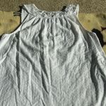 Elegant White Sleeveless Lace Tank Top Photo 3