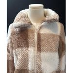 Love Tree Plaid Cropped Sherpa Jacket With Zip Closure & High Collar Photo 1
