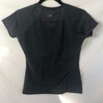 Under Armour  T-Shirt Size XS Photo 4
