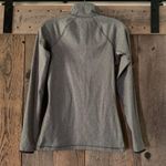 Nike Women’s Small PRO Gray Fleece Lined Dri-Fit Long Sleeve Winter Zip Pullover Photo 6