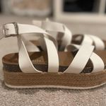 Spring Step White Platform Sandal Photo 0