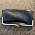 NWT HOBO International Black Snakeskin Embossed Leather Frame Wallet Clutch New Photo 3