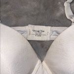 Vanity Fair Body Sleeks Contour Bra White Size 38C Photo 1