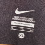 Nike size X large women’s rash guard Photo 2