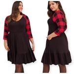 Torrid Women's Super Soft Knits Skater Dress Size 1 1X Brown Red Plaid Sleeves Photo 1