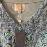 Sail To Sable NWT Tuckernuck V-Neck Smock Waist Top in Blue Floral Size Large Photo 5