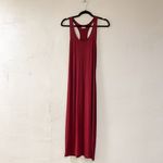 Talula  Aritzia Gallatin Racerback Midi Dress in Maroon Medium Photo 1