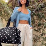 Alice + Olivia DAISY PRINT DUFFLE TRAVEL BAG Photo 7