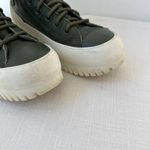 Converse CTAS Lugged Winter 2.0 High Cargo Khaki Olive Women's Size 5.5 Photo 3