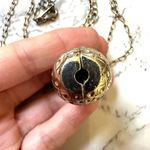 Lane Bryant  vintage gold tone pineapple pendant necklace Photo 5