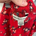 American Eagle NWT‎  outfitters red floral shorts size small Photo 2