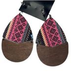 Boutique NWT Wooden Fabric Covered Boho Aztec Dangle Earrings Black Multicolored Photo 4