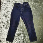 Everlane  The Curvy '90s Cheeky Jeans in Washed Black Photo 1