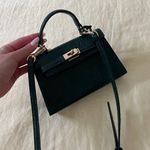 Princess Polly Green Bag Photo 0