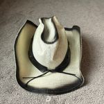 Fluffy Sense Straw Cattleman Cowgirl Hat White Photo 4