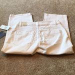 IZOD  woman’s  crop jeans Photo 2